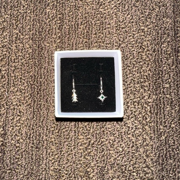 Eyrful silver Christmas tree charm hoop earrings - Picture 3 of 4